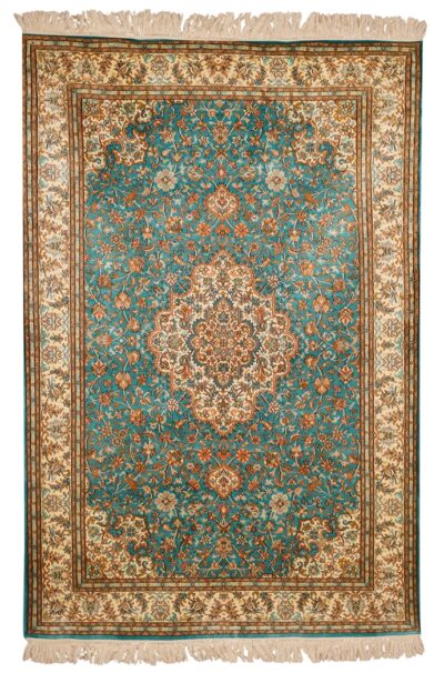 Tikona Kashan Persian Carpet
