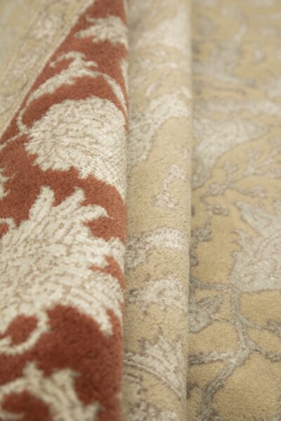 Transitional wool&silk Rug - Image 3